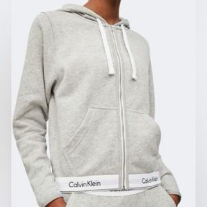 Calvin Klein Modern Cotton Stretch Hoodie